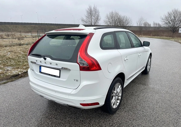 Volvo XC 60 cena 79999 przebieg: 122000, rok produkcji 2016 z Jedlina-Zdrój małe 56